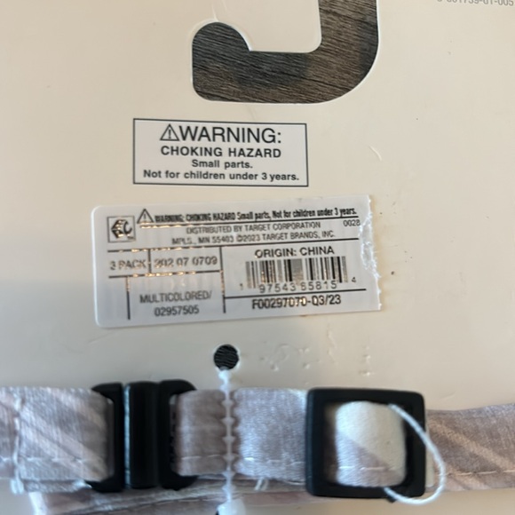 NWT Cat & Jack accessory set bow tie, suspenders and pocket square - Picture 5 of 7